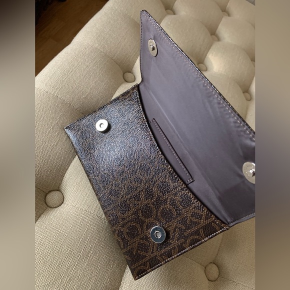 CALVIN KLEIN Belt Bag - Picture 13 of 14